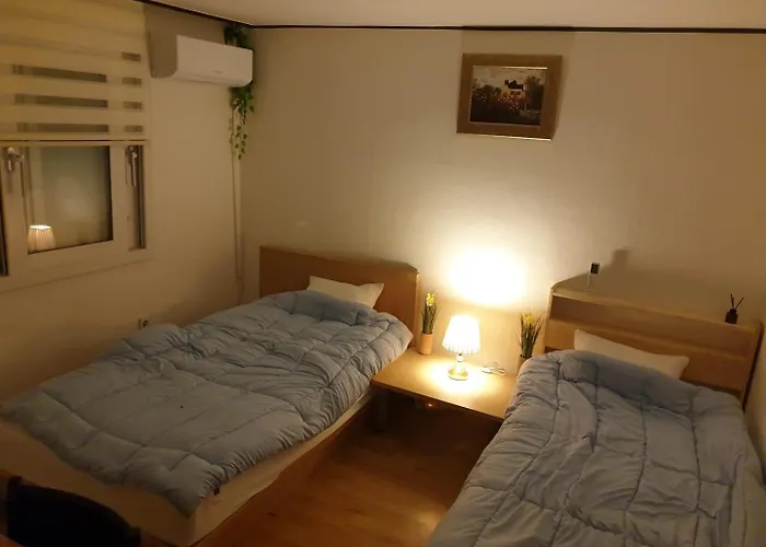 Jian House